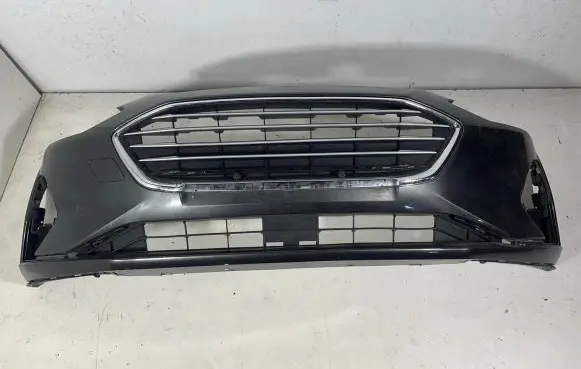 Ford Focus Front bumper JX7B17757A