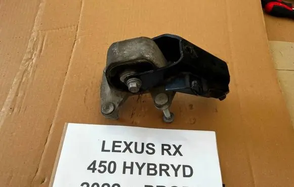Lexus RX 450H Gearbox mount