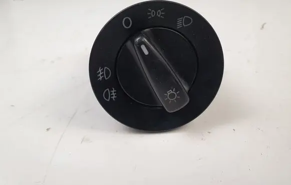 Volkswagen New Beetle Light switch 1C0941531A