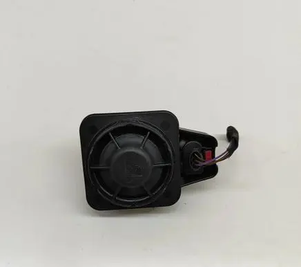 Audi A3 8Y Alarm system siren 28523571 5Q0951605A
