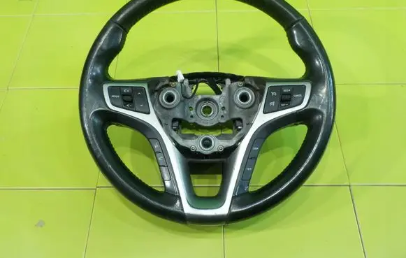 Hyundai i40 Steering wheel XP209