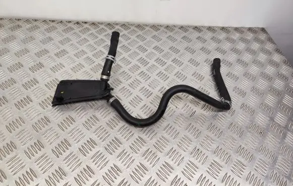 Volvo XC60 Engine coolant pipe/hose 32339862
