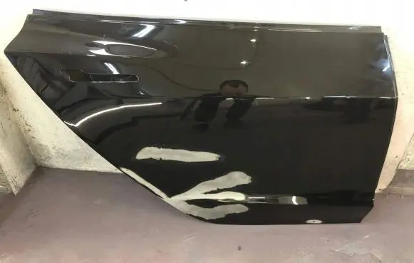Tesla Model 3 Rear door