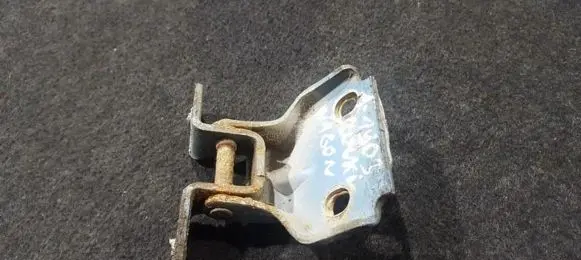 Suzuki Wagon R+ Front door upper hinge