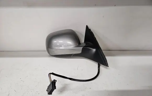 Volkswagen PASSAT B5.5 Manual wing mirror 