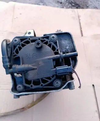Ford Mondeo MK IV Fuel filter 
