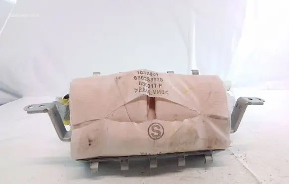 Lexus IS 220D-250-350 Passenger airbag