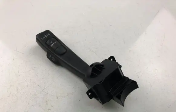 Volvo V50 Indicator stalk 17D770