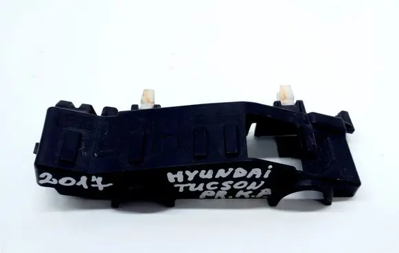 Hyundai Tucson TL Front bumper mounting bracket 86515D7000