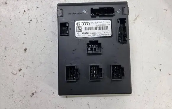 Audi A5 8T 8F Comfort/convenience module 8K0907063C