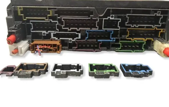 Mercedes-Benz C W204 SAM control unit A2045455401 A2044423100 A2045455801