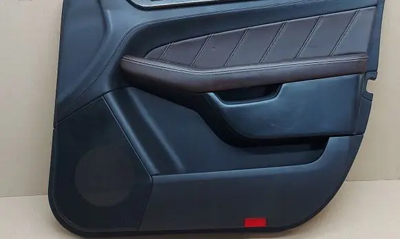 Mercedes-Benz ML W166 Front door card panel trim