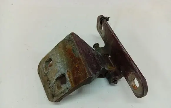 Renault Laguna I Front door upper hinge 