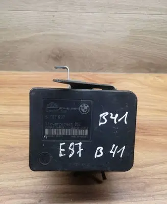 BMW 1 E81 E87 ABS Pump 6787837 000404014F3 10096008443