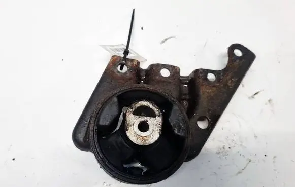 Chrysler Voyager Engine mount bracket 