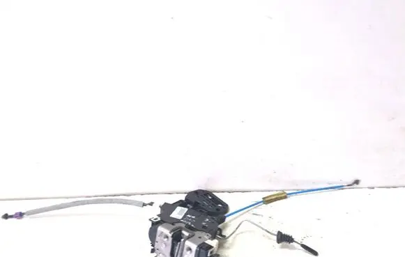Mercedes-Benz GLA W156 X156 Rear door lock A2047302835