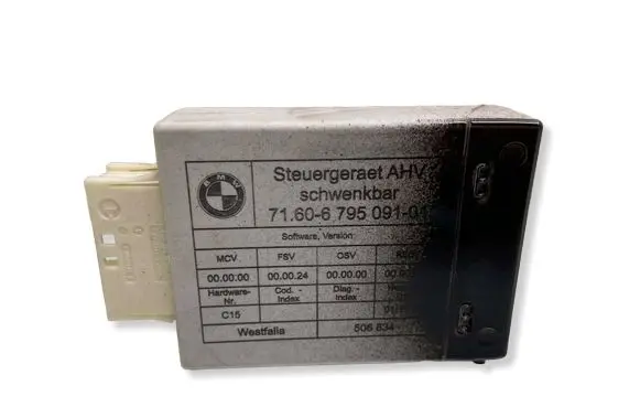BMW 3 E90 E91 Tow bar trailer control unit/module 6795091