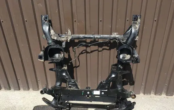 BMW X6 E71 Front subframe 6799719