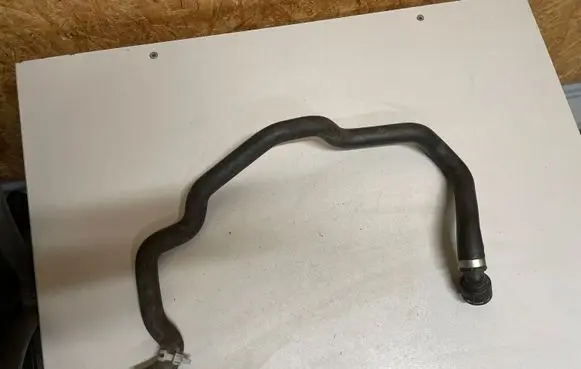 BMW 7 F01 F02 F03 F04 Engine coolant pipe/hose 9119178