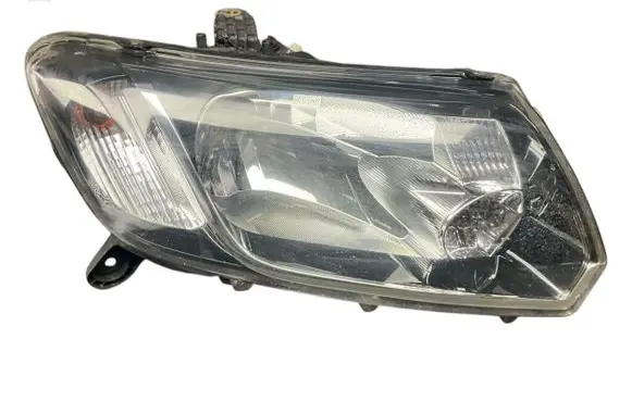 Dacia Sandero Headlight/headlamp 260102523R