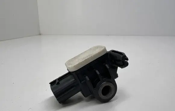 Citroen C4 Aircross Airbag deployment crash/impact sensor 8651A166 TL69