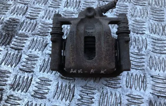 Mercedes-Benz B W245 Rear brake caliper