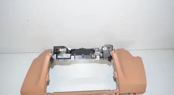 BMW 7 F01 F02 F03 F04 Dashboard center trim panel 9143936 9160032 51459160032