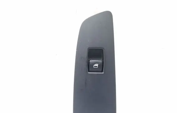 BMW 1 E81 E87 Electric window control switch 6935534
