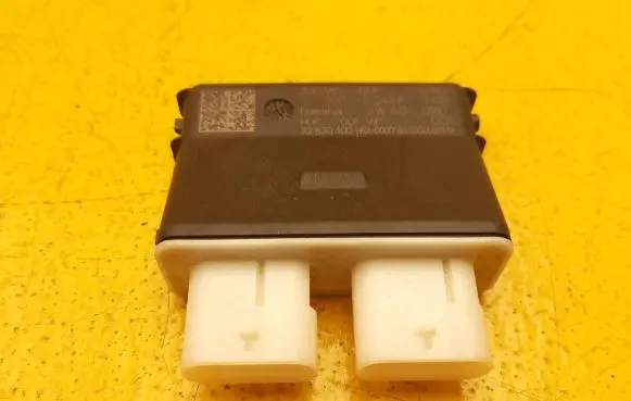 Volkswagen PASSAT B8 Tailgate/trunk control unit/module 3G0962243F