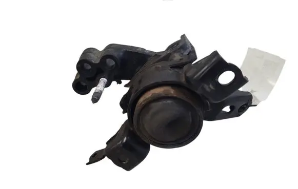 Toyota Avensis T270 Engine mount bracket 