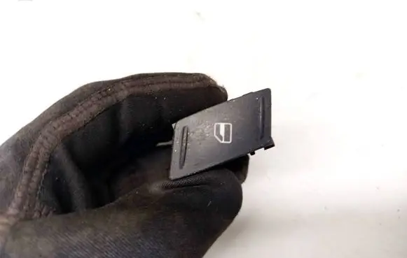Skoda Octavia Mk2 (1Z) Electric window control switch 1z0959856