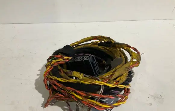 Mercedes-Benz E W211 Sound system wiring loom 2115406206