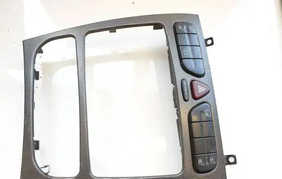 Mercedes-Benz C W203 Hazard light switch a2036830114 2038219679