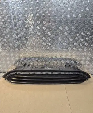 Mini Clubman F54 Front bumper upper radiator grill 7351368