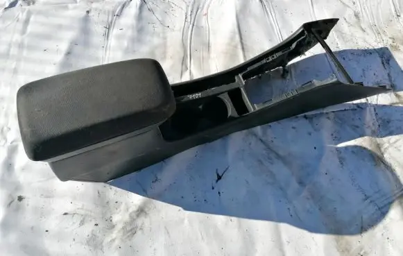 Toyota Corolla E120 E130 Armrest 5890102110 58901-02110