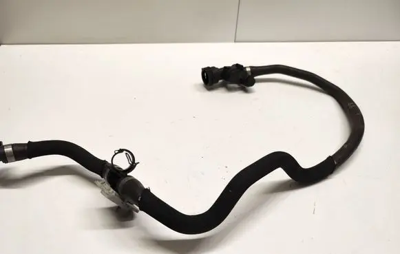 BMW X5 F15 Engine coolant pipe/hose 8513834