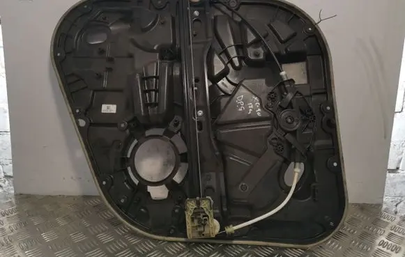 Volvo XC90 Rear window lifting mechanism without motor 31349765