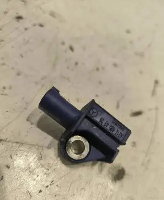 Mercedes-Benz E W212 Airbag deployment crash/impact sensor A2128204926 5WK43872
