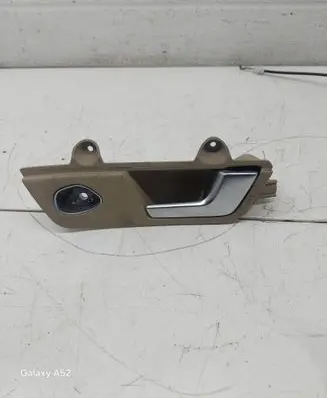 Audi A4 S4 B7 8E 8H Front door interior handle 8E1837020