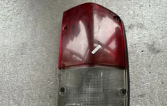 Nissan Patrol Y60 Rear/tail lights 2655052N00 2655452N00