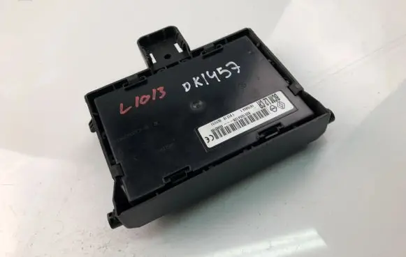 Renault Clio IV Other control units/modules 8201054128
