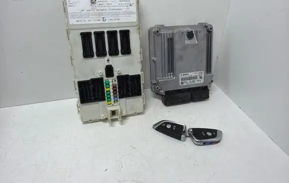 BMW X5 F15 Engine ECU kit and lock set 8583152 0281031391