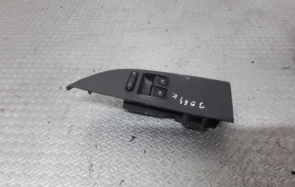 Skoda Fabia Mk1 (6Y) Electric window control switch 1J3959857A
