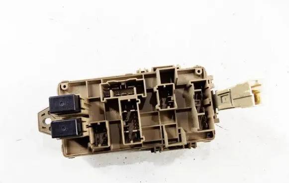Subaru Impreza II Fuse module