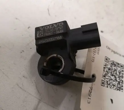 Volvo V40 Airbag deployment crash/impact sensor 31387892