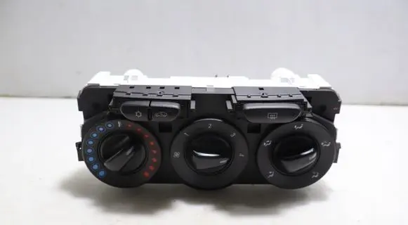 Interior fan control switch