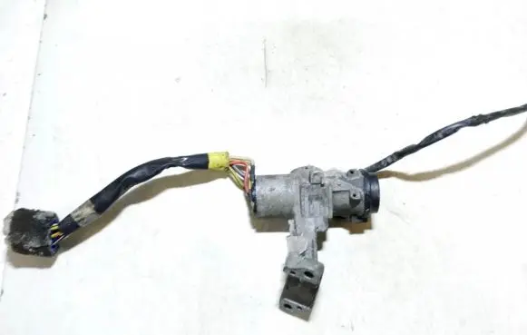 Hyundai Coupe Ignition lock contact 