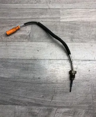 Exhaust gas temperature sensor