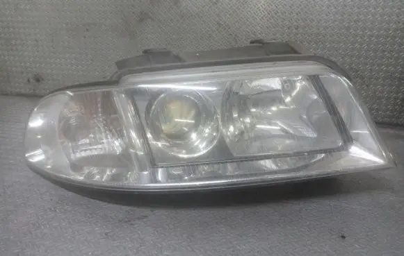 Audi A4 S4 B5 8D Headlight/headlamp 8D0941004AN 73770936