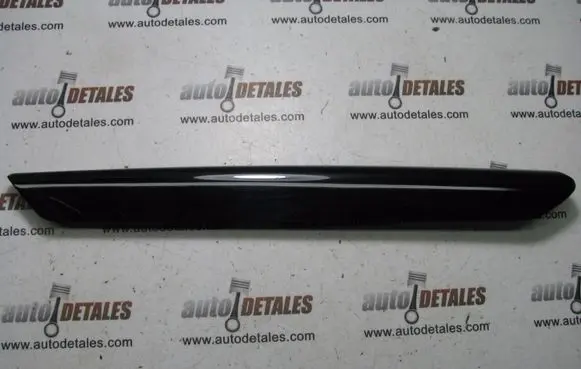 Mercedes-Benz E W212 Center console decorative trim A2126906462